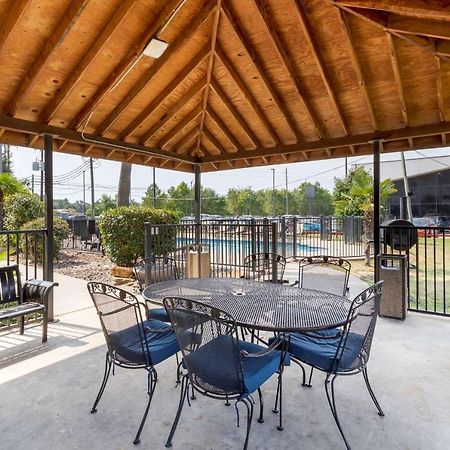 Comfort Suites Kingwood Houston North Humble 59 Екстериор снимка
