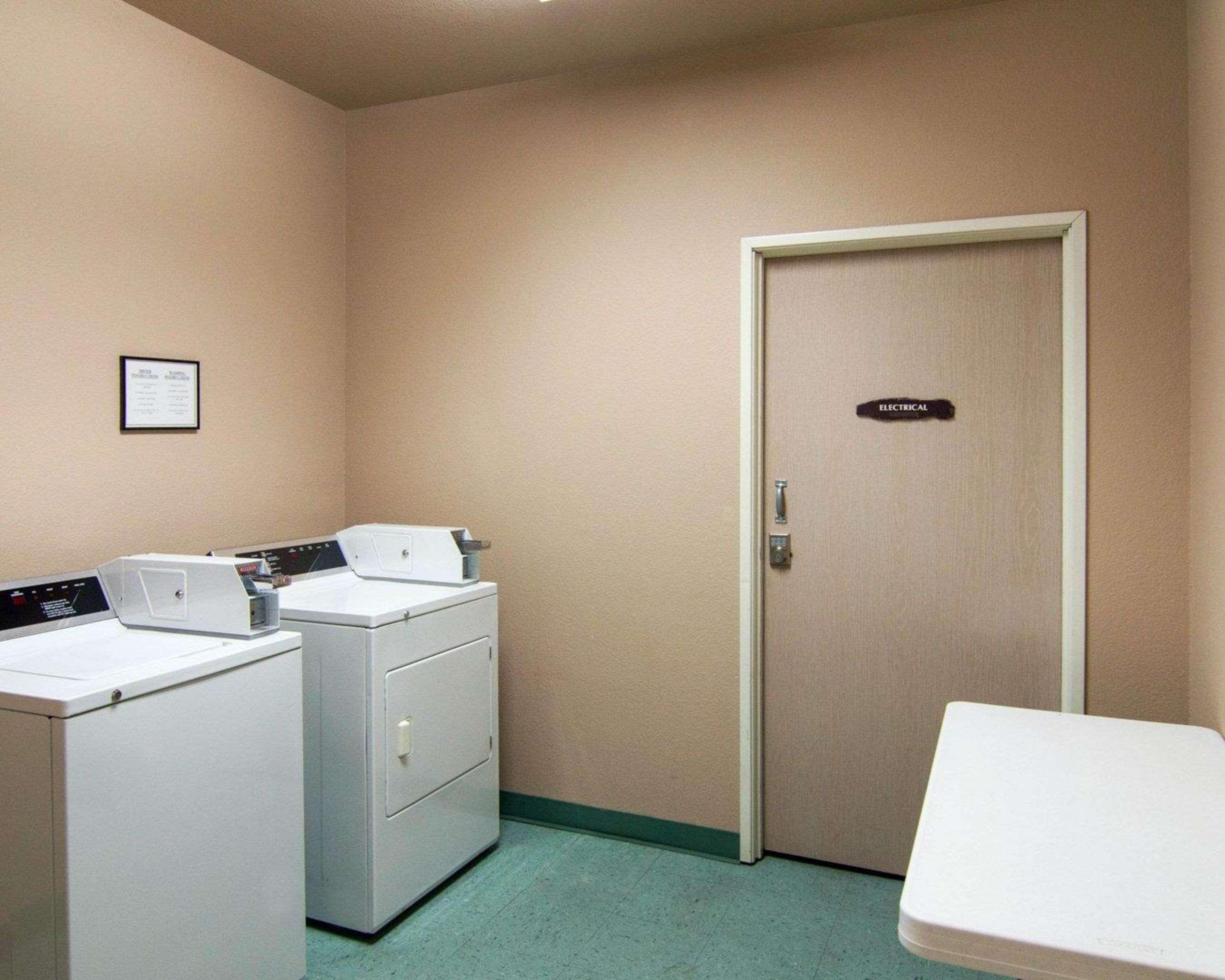 Comfort Suites Kingwood Houston North Humble 59 Екстериор снимка