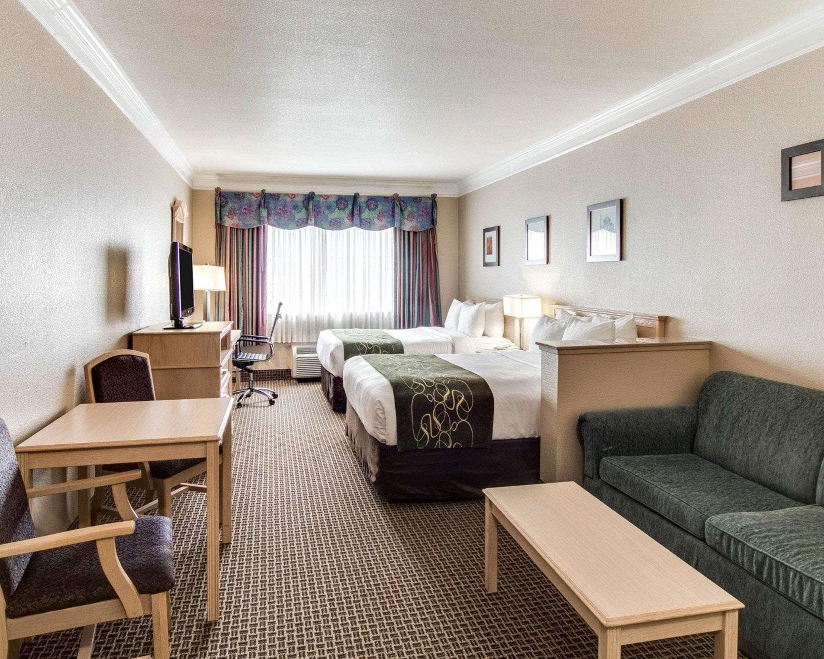 Comfort Suites Kingwood Houston North Humble 59 Екстериор снимка
